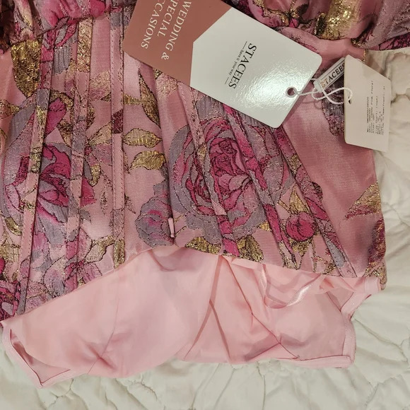 Elegant Pink Floral Strapless Dress - Picture 12 of 13